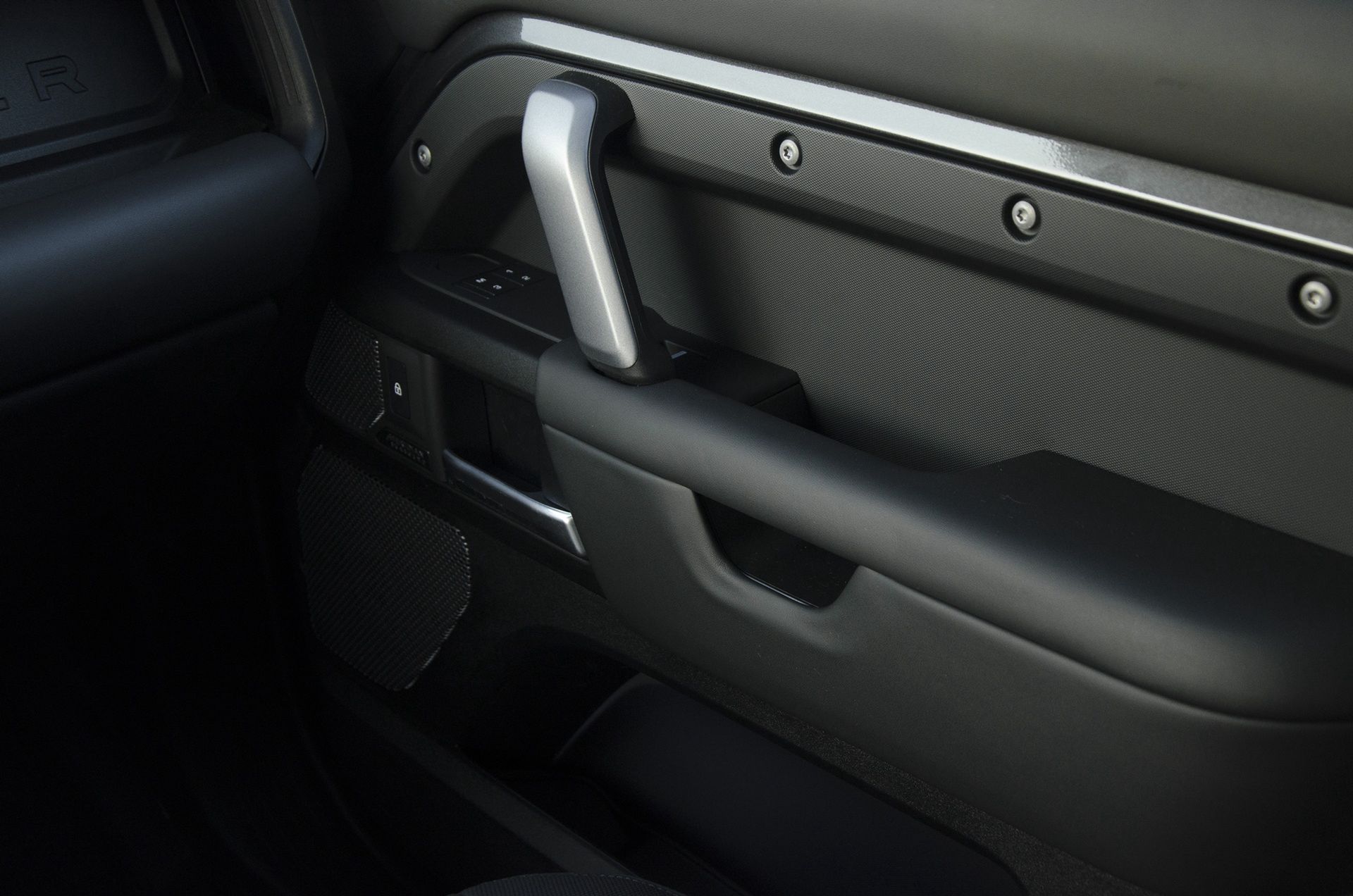 Land Rover Defender V8