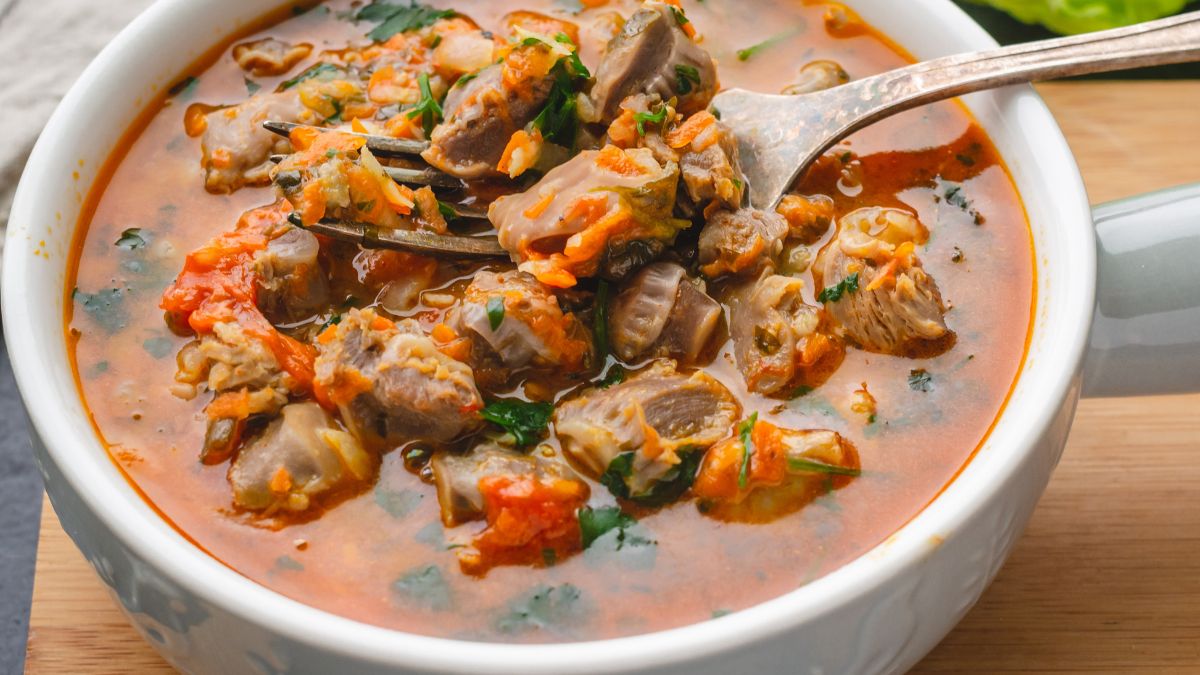 Drobiowe żołądki idealnie sprawdzą się do zrobienia gulaszu