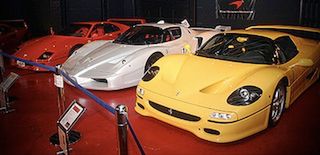 Szalony park rozrywki dla miłośników Ferrari 1