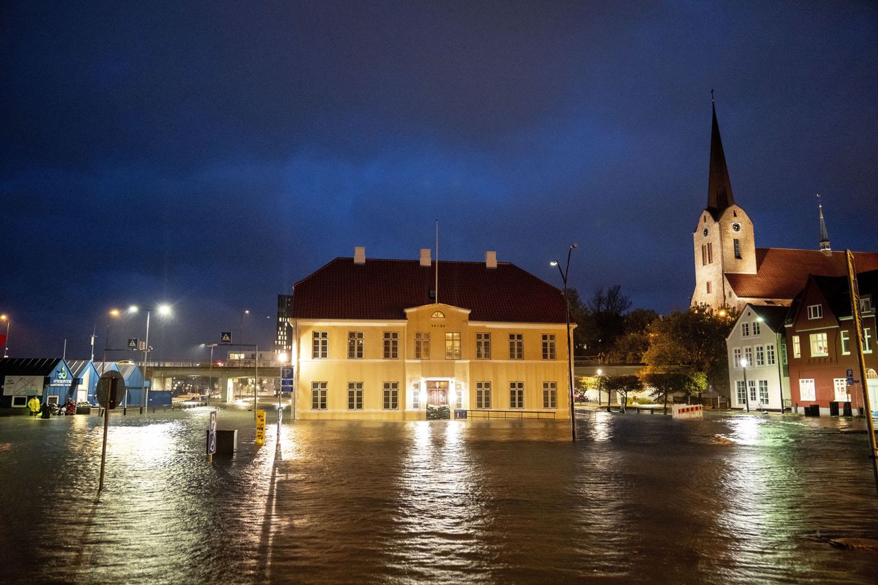 Dania również ucierpiała przez sztorm