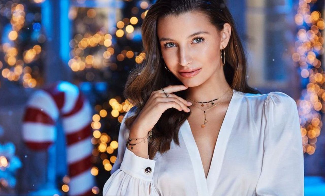 Julia Wieniawa pręży się na tle Tatr. Co za figura