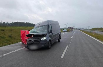 Tragiczny wypadek na trasie S61. Nie żyje jedna osoba, trzy trafiły do szpitala