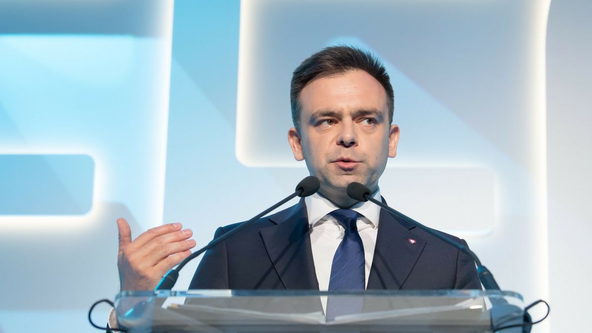 Na zdjęciu minister finansów Andrzej Domański