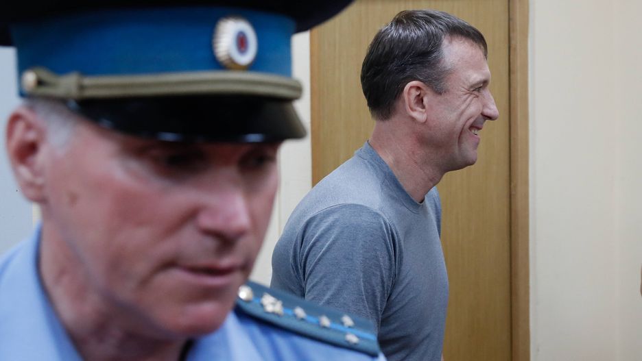 A court hearing the criminal case of former commander of the 58th Army, Major General Ivan Popov in Moscow
epa11479848 Former commander of the 58th Army, Major General Ivan Popov (R) attends a court hearing in the 235th Garrison Military Court in Moscow, Russia 15 July 2024. Major General Ivan Popov is accused of especially large-scale fraud and forgery. The court changed the preventive measures from arrest to house arrest for Ivan Popov.  EPA/YURI KOCHETKOV 
Dostawca: PAP/EPA.
YURI KOCHETKOV