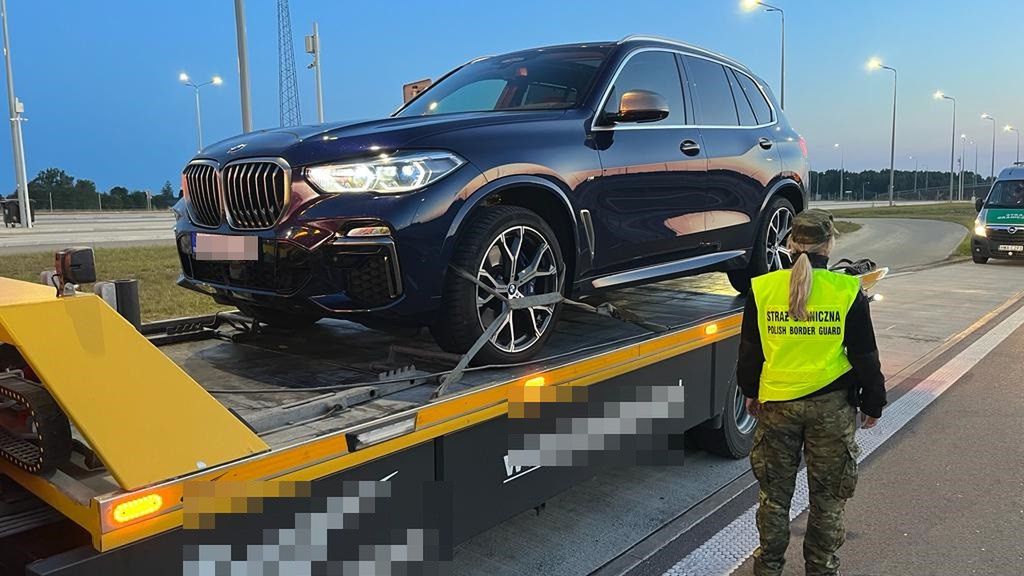 Przewóz samochodu przez granicę