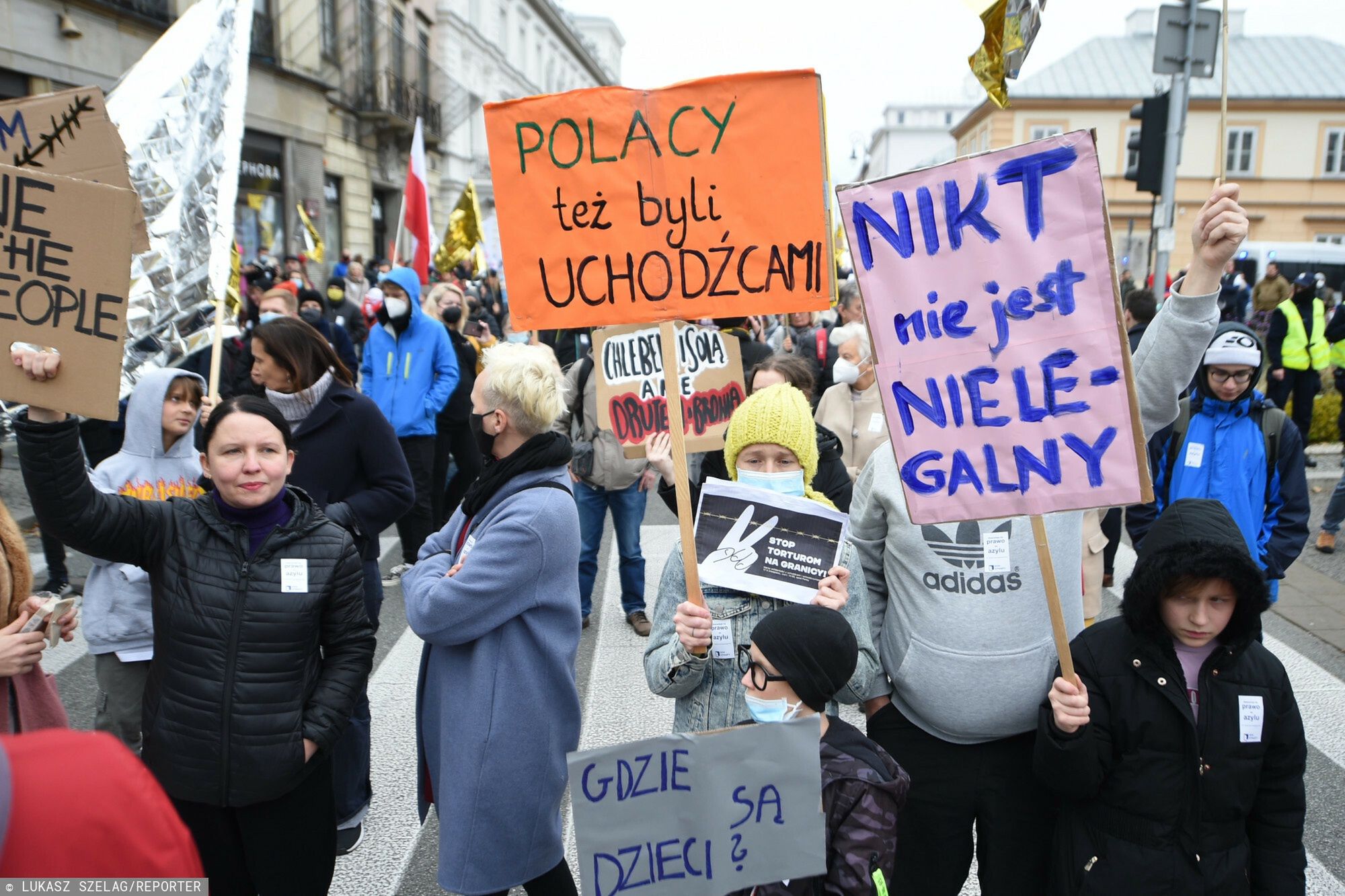 Protest "Matki na Granice. Miejsce dzieci nie jest w lesie!"