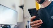 Budżetowe smartfony z dobrym aparatem. Przegląd - grudzień 2022