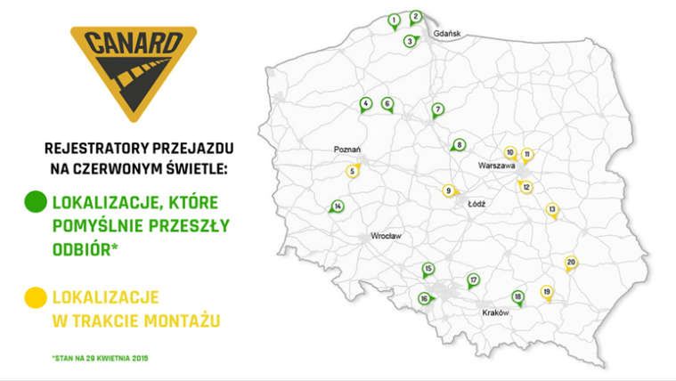 Kontrola przejazdu na czerwonym świetle działa już w 13 miastach Polski