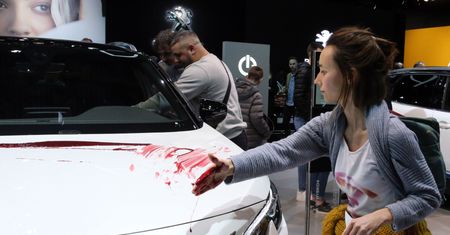 Protesty podczas salonu samochodowego w Brukseli. To może być początek poważniejszego ruchu