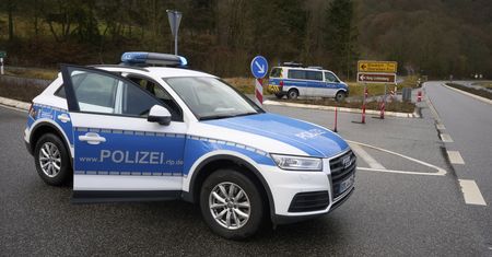 Dwoje policjantów zastrzelonych na zachodzie Niemiec. Trwa obława na sprawców