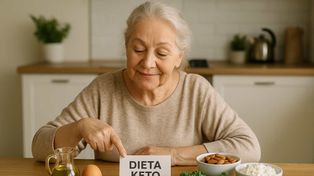 Dieta keto. Czy w różny sposób oddziałuje na kobiety i mężczyzn?