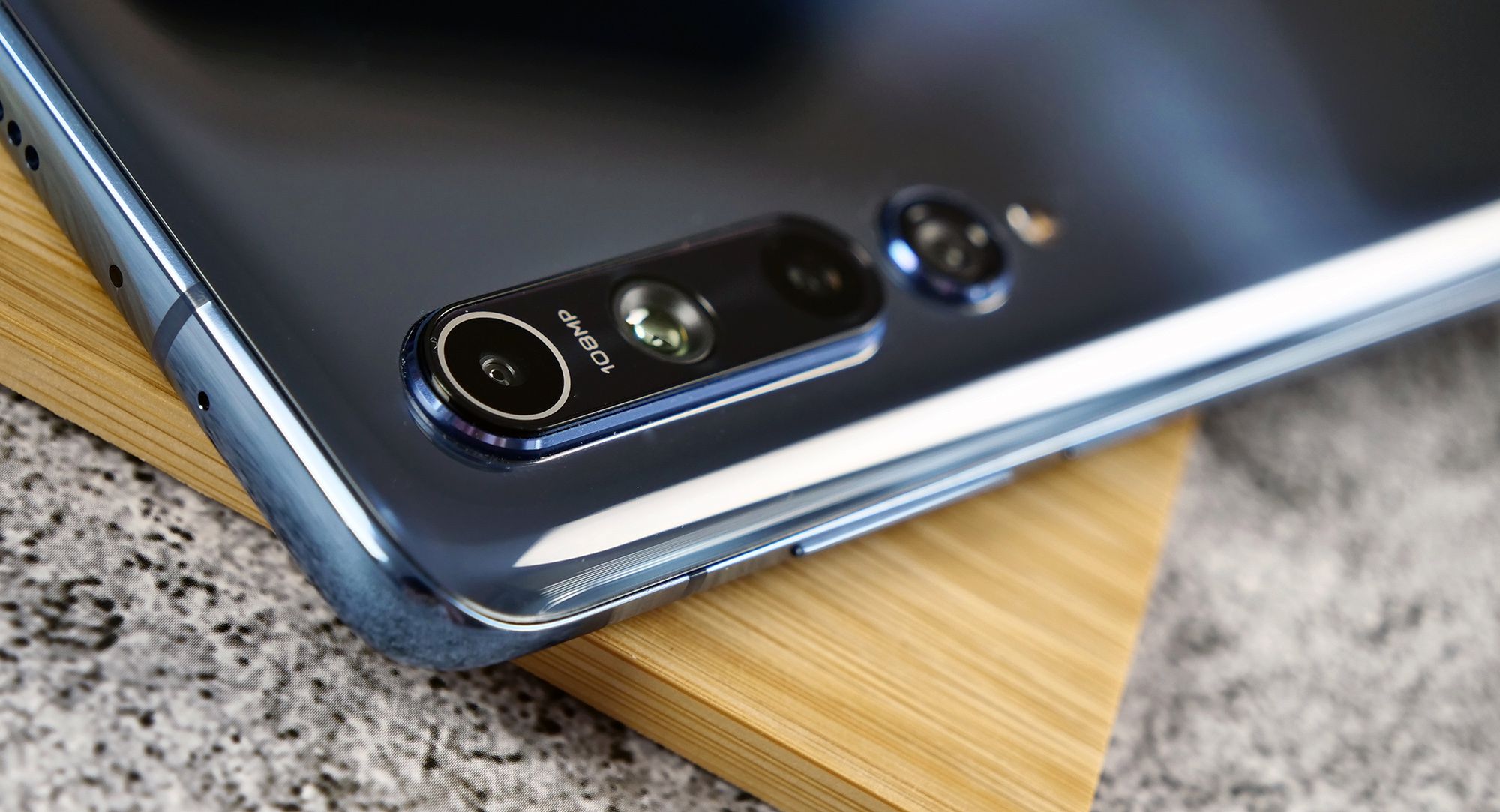 Xiaomi Mi 10. Test fotograficznych możliwości tańszej wersji flagowca 3