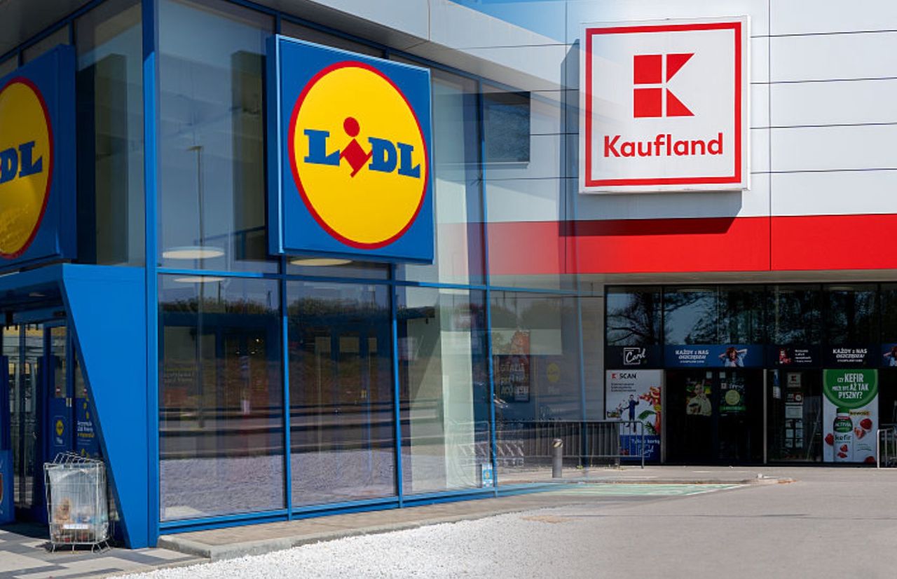 Biedronka, Lidl i Kaufland nęcą promocjami. Kawa, mleko, chemia i nie tylko