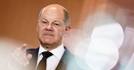 Kanclerz Niemiec stanie przed komisją śledczą. W tle oszustwa podatkowe na miliony euro