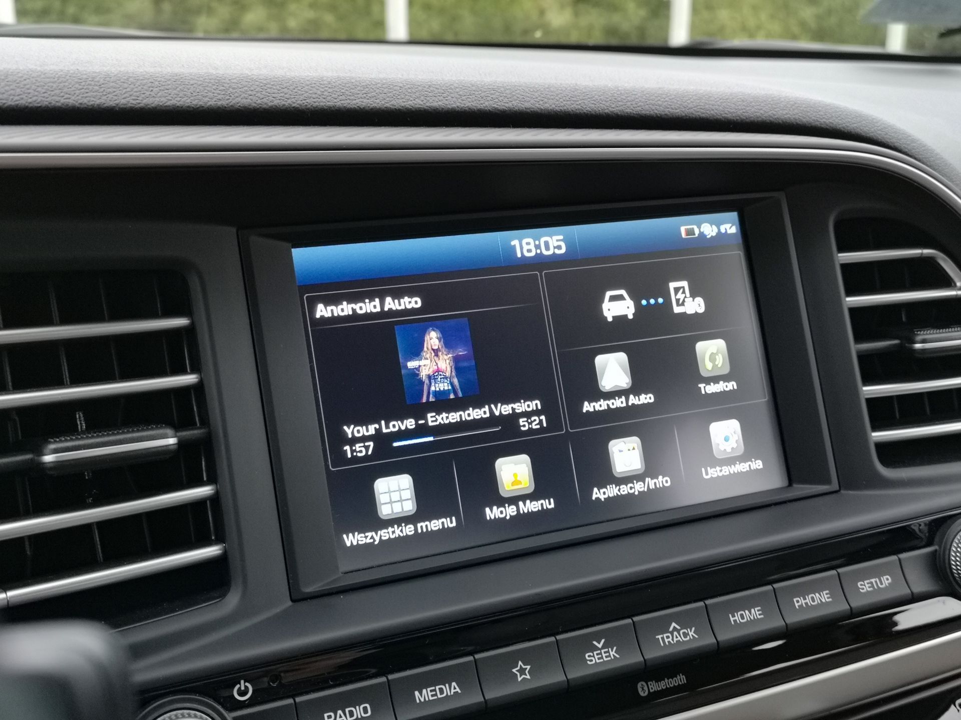 Hyundai Elantra: Hyundai SmartSense, Android Auto i kamera cofania 12
