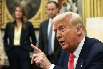 Trump stawia warunki dla wznowienia pomocy Ukrainie. Chce czegoś więcej