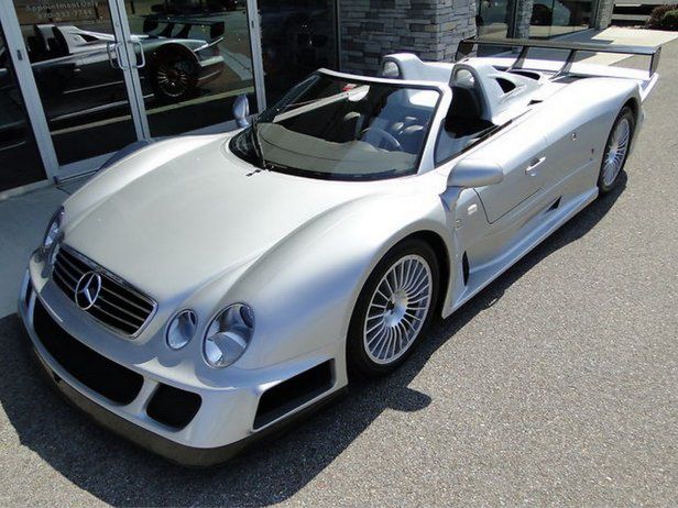 Zjawiskowy Mercedes CLK GTR Roadster na sprzedaż!