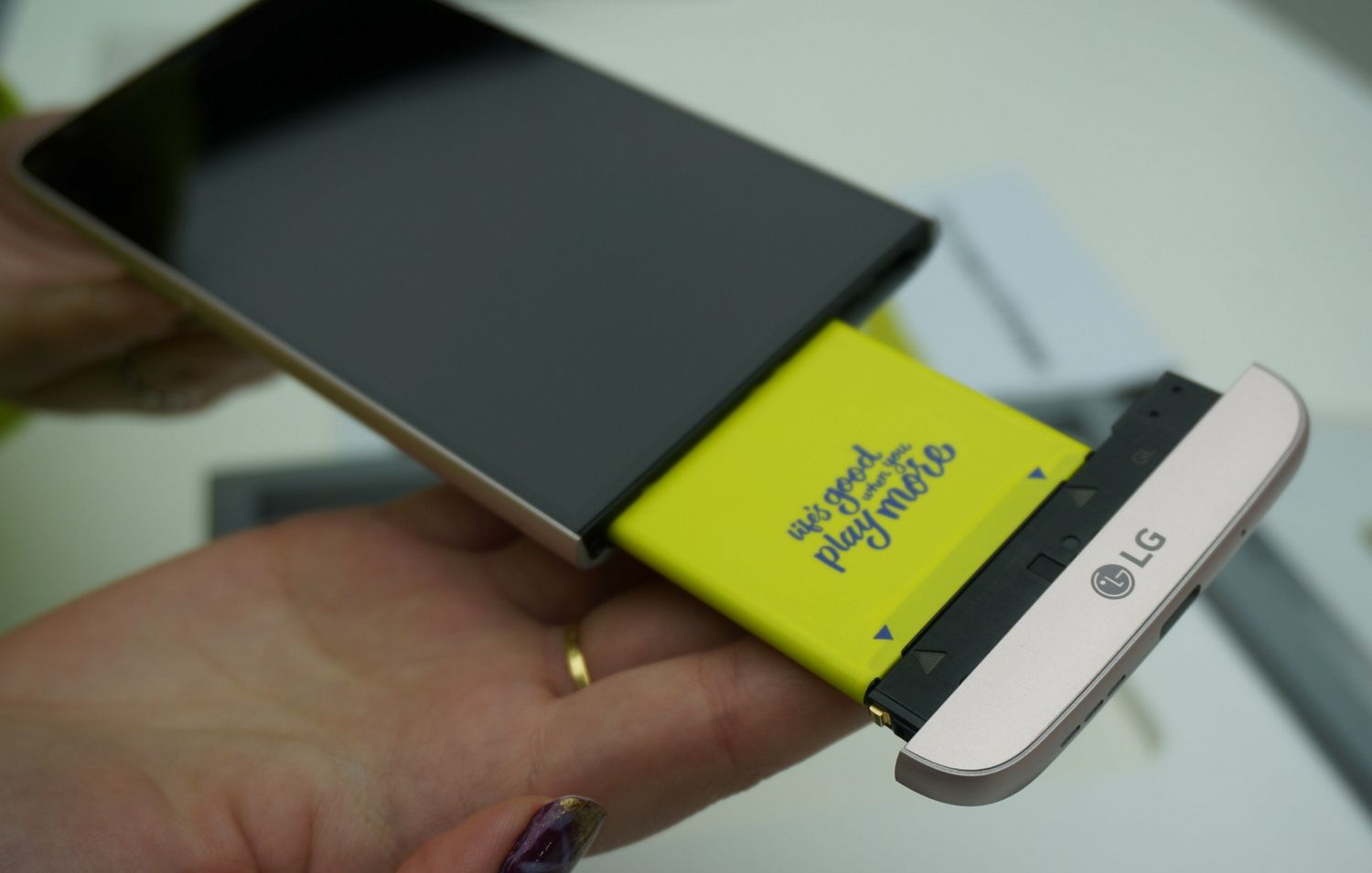 Jedno jest pewne: LG G5 to sprzęt niebanalny [pierwsze wrażenia] 9