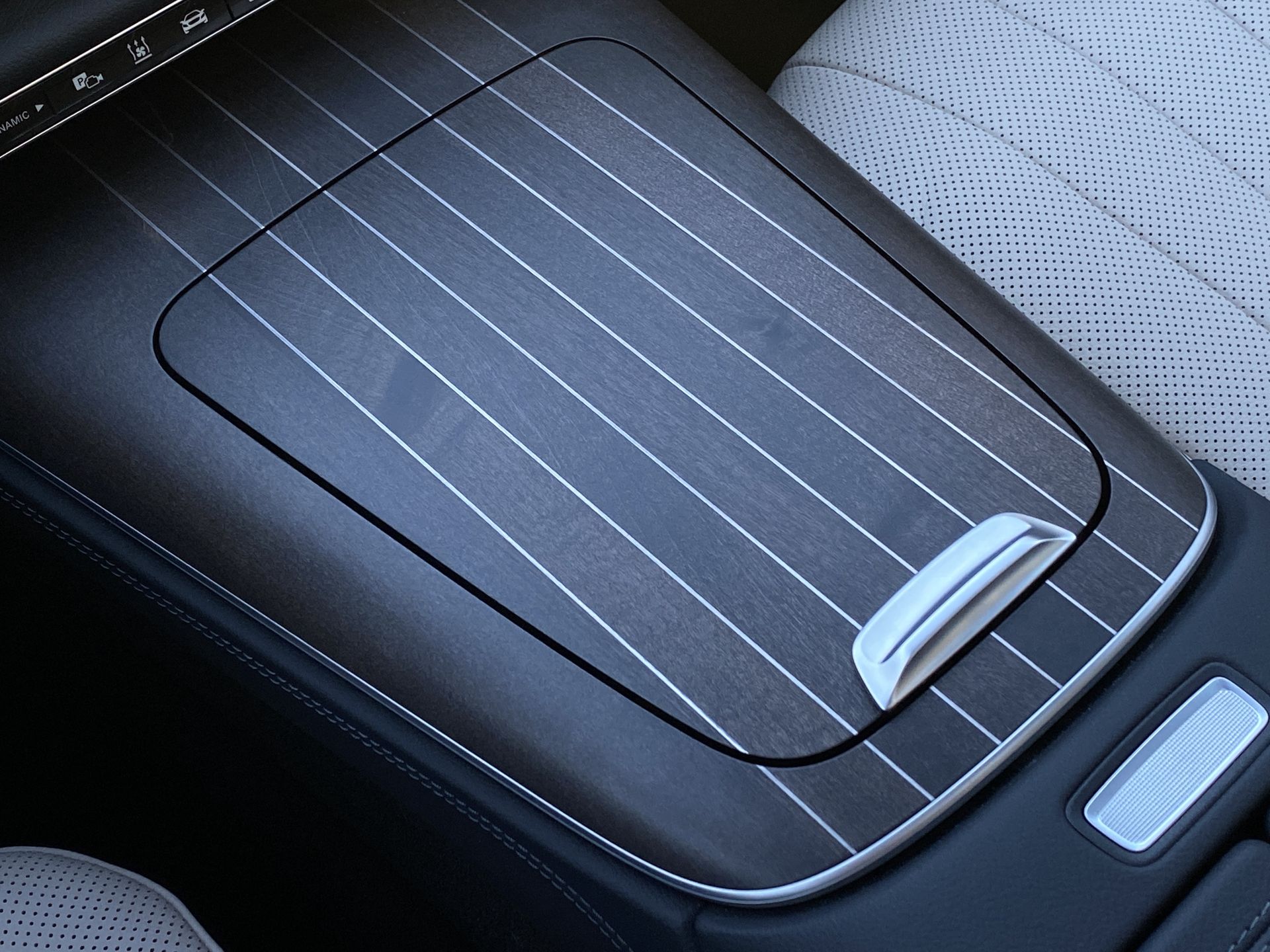 Mercedes Klasy E (W214)