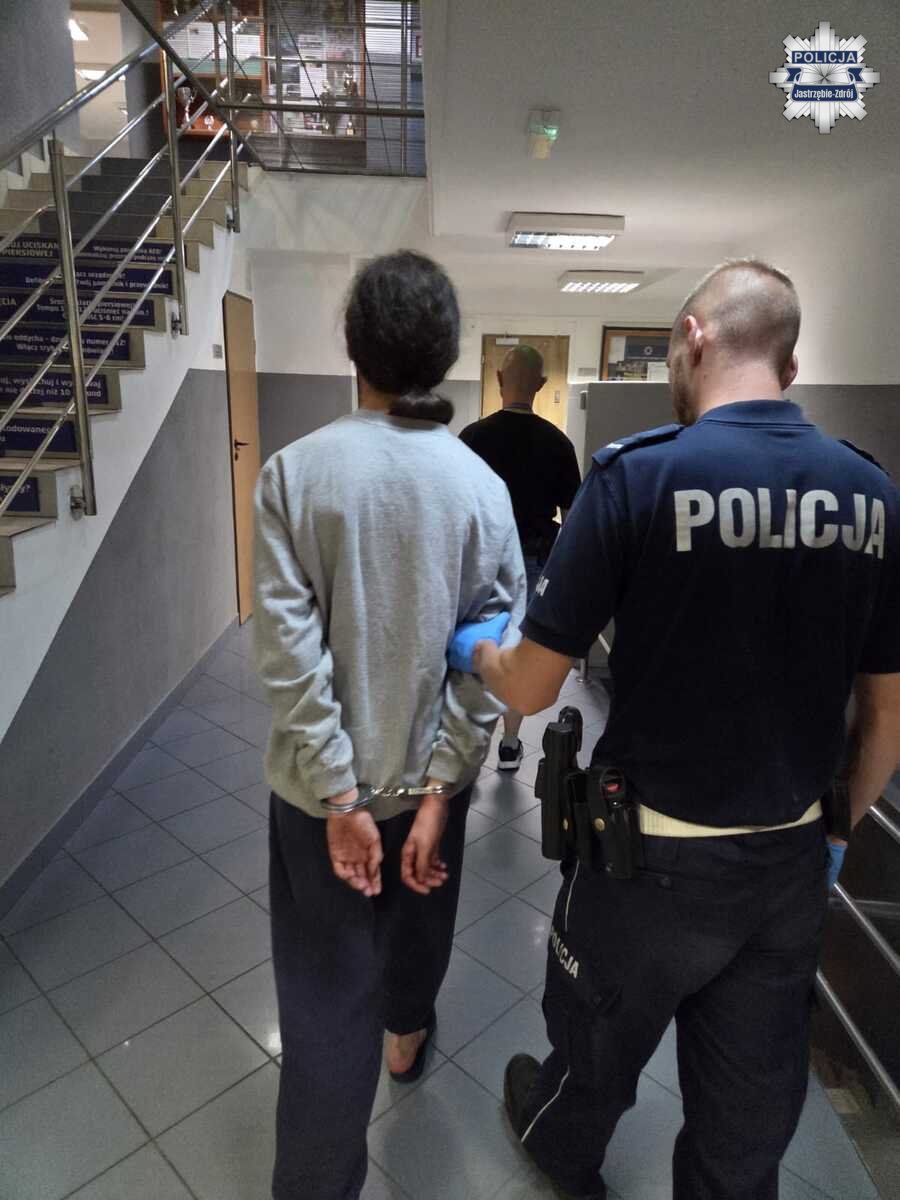 Dramat w szpitalu w Jastrzębiu-Zdroju. 19-latek z nożem zaatakował pacjentów i personel