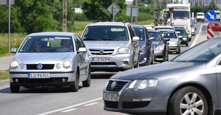 Granice otwarte. Niemcy szturmują polskie dyskonty