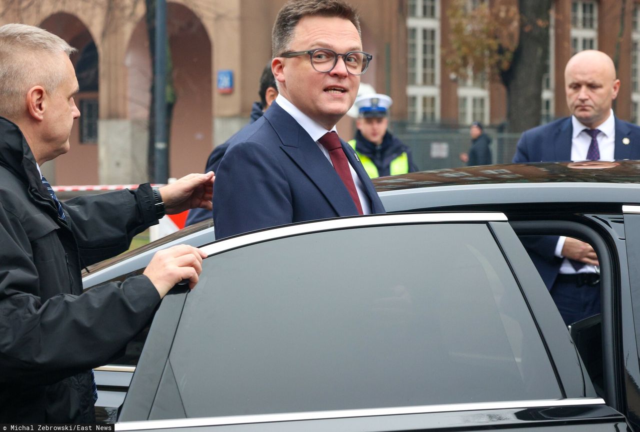 Kierowca Hołowni przyłapany. "Marszałek Sejmu nie przejął się"