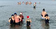 Mielno: Tradycyjna kąpiel w Bałtyku i pierwszy dzień zimy