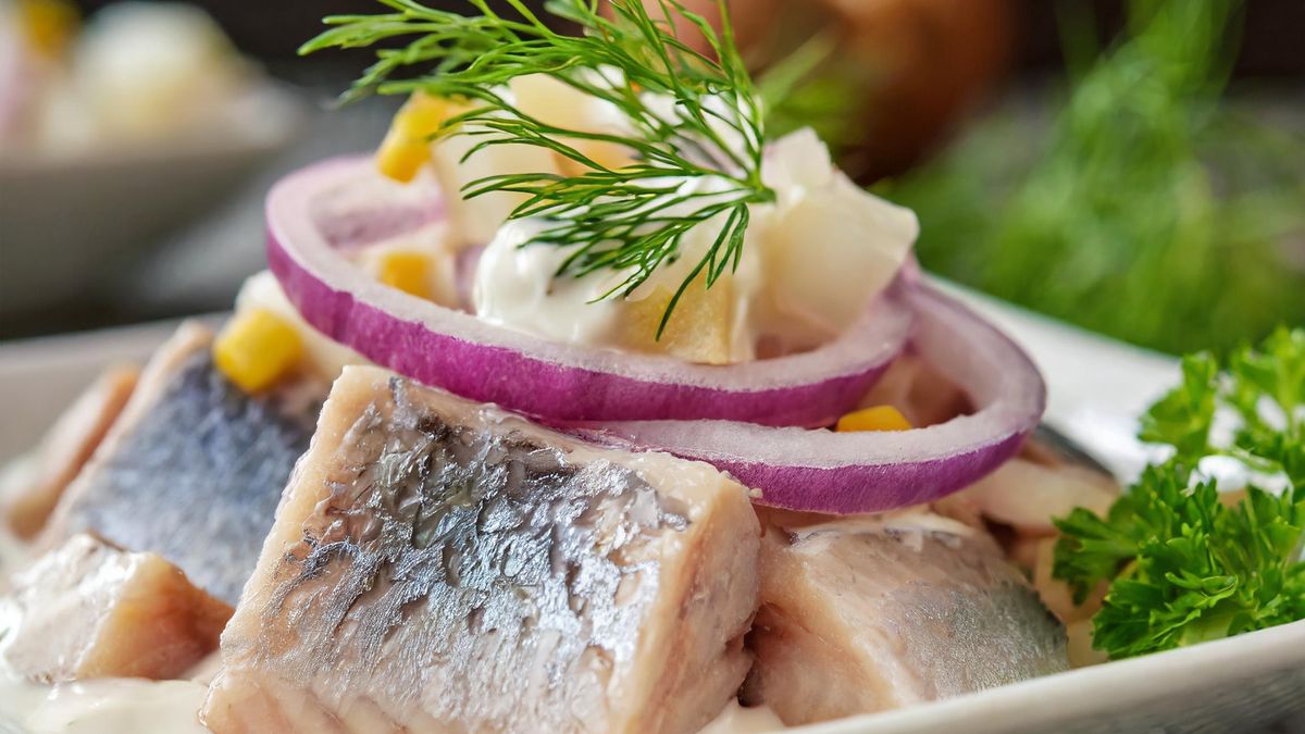 Kiedy i jak przygotować śledzie na Święta Bożego Narodzenia?