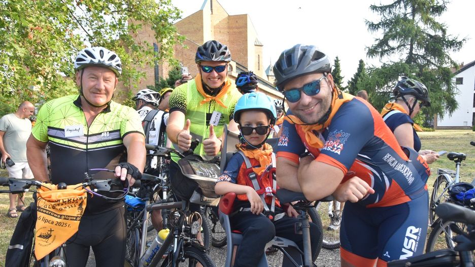 Pątnicy na rowerach już w trasie