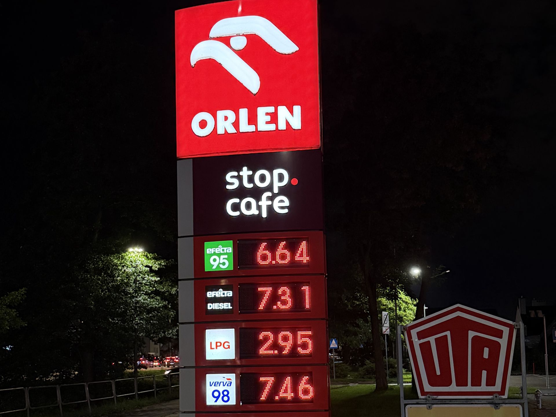 Ceny paliw na Orlenie przy ul. Radzymińskiej w Warszawie 31.08