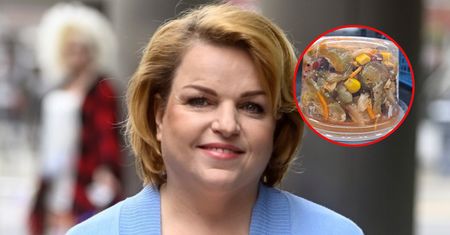 Pokazała "sałatkę poselską". Fani dostrzegli ukryty przekaz