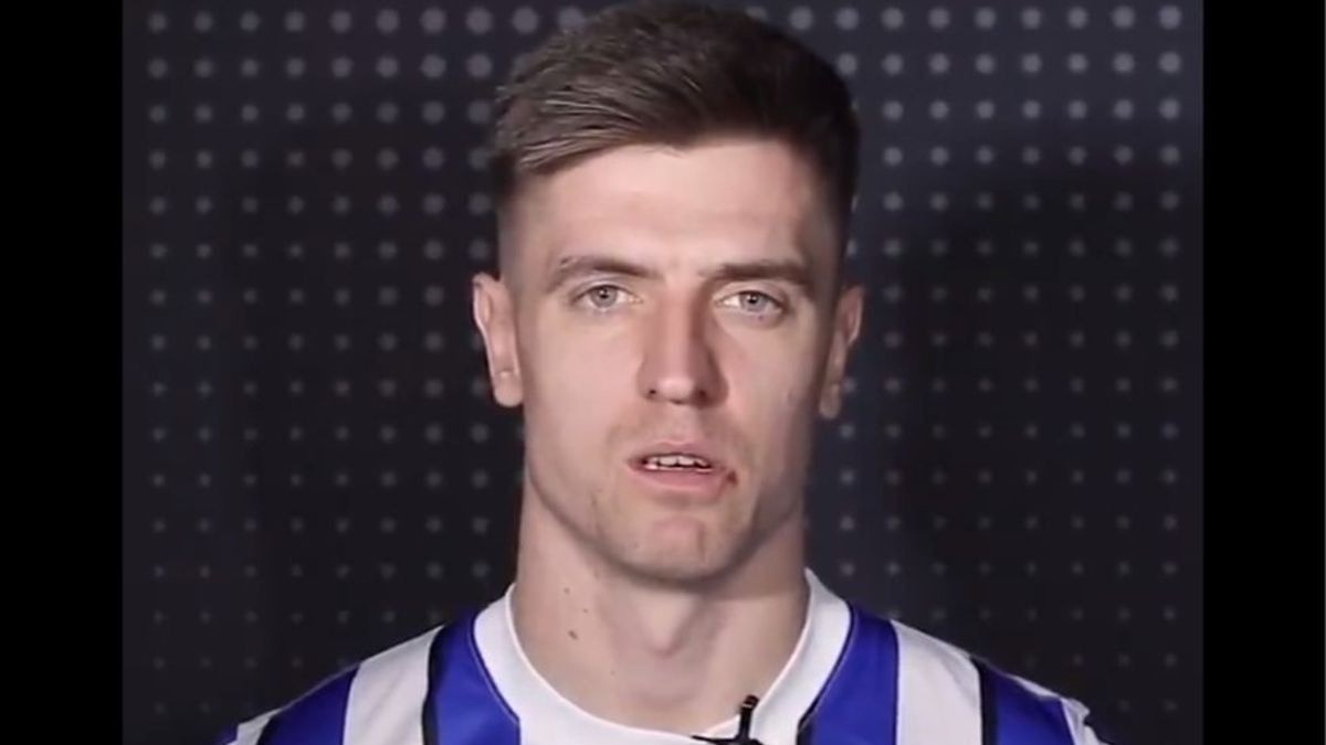 Krzysztof Piątek w wideo reklamowym