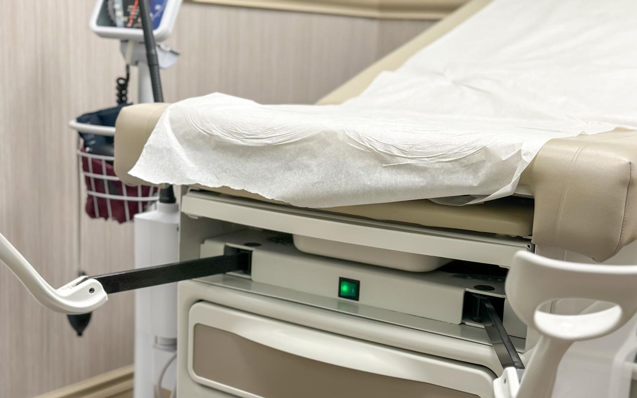 Kontrowersje wokół aborcji w Oleśnicy. Medyczne przesłanki czy naruszenie prawa?