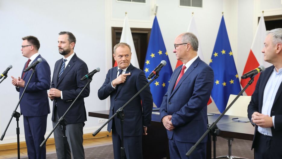 Liderzy opozycji podpisali umowę koalicyjną.
