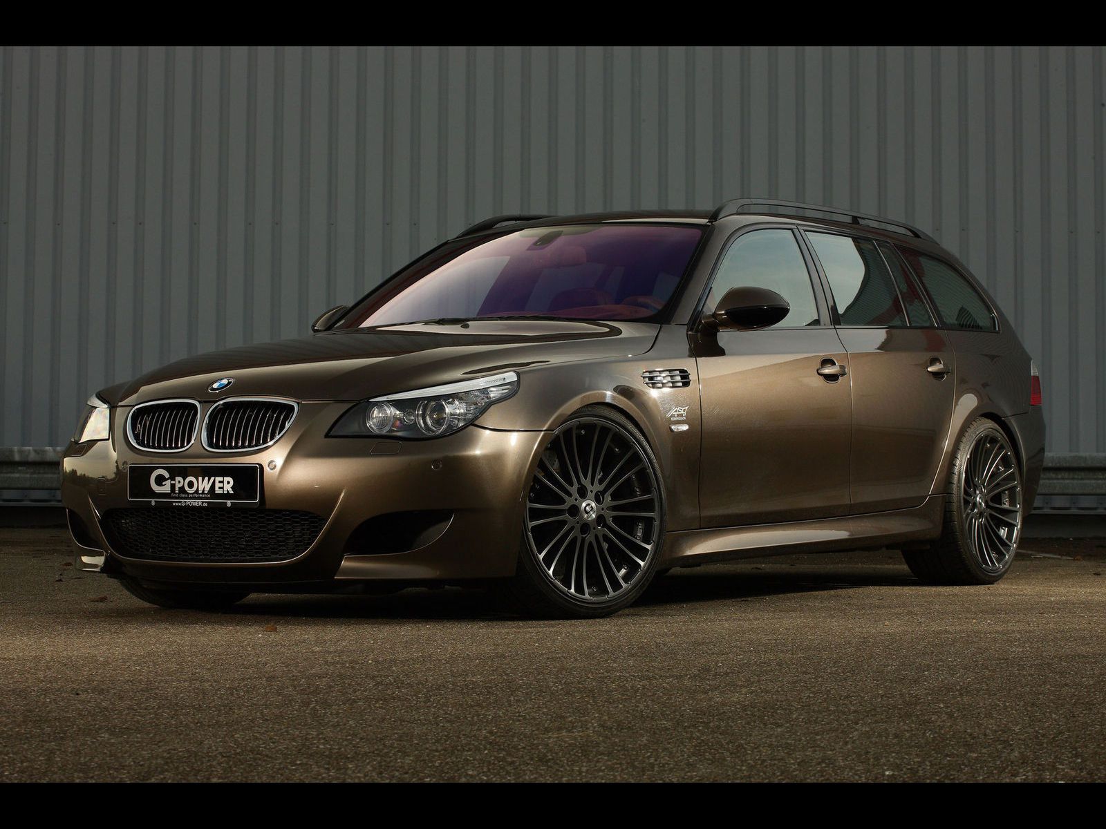 G-Power M5 Touring Hurricane RS fot.25