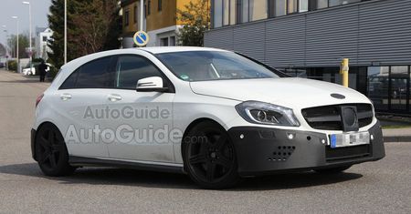 Mercedes A25 AMG (2013) przyłapany! [aktualizacja]