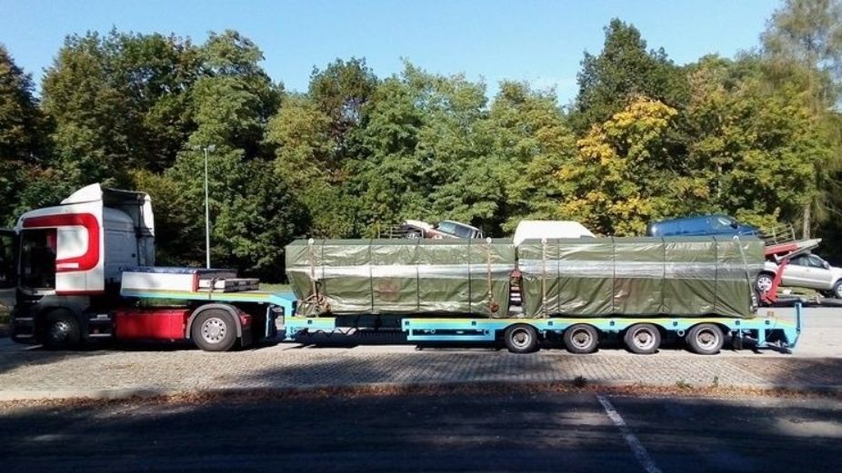 Nadnormatywny transport wymaga zezwoleń. Dwóch przewoźników ich nie miało.