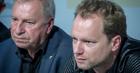 Jerzy Stuhr w szpitalu. Syn aktora ma tylko jedną prośbę