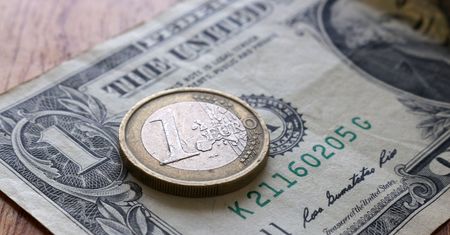 Euro wyraźnie zmienia kurs. To efekt Trumpa?