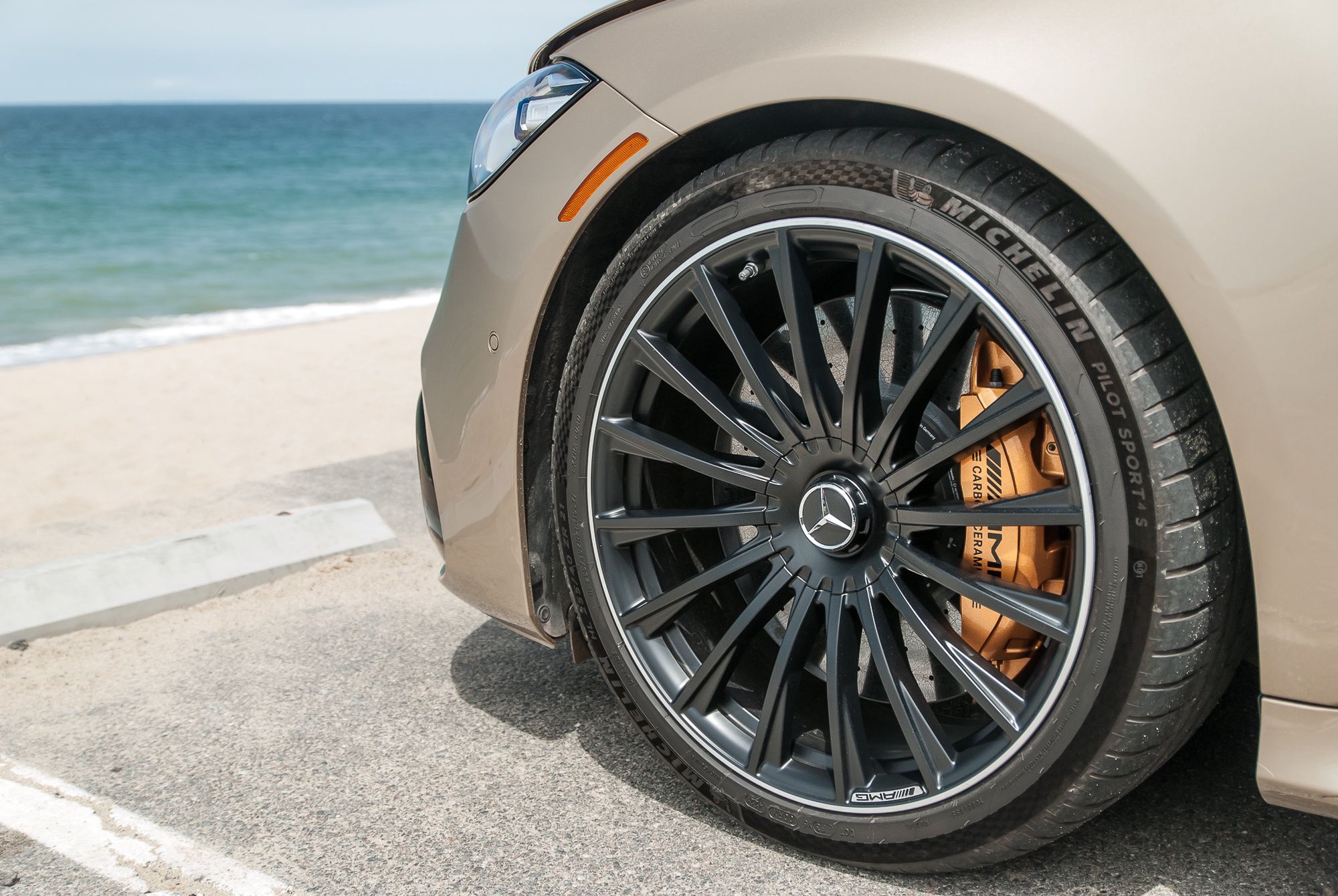 Mercedes-AMG S63 E Performance