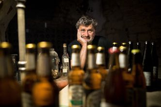 Zamknięcie sklepów Tenczynek Świeże. "Dzień bez afery wokół Palikota dniem straconym"