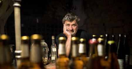 Zamknięcie sklepów Tenczynek Świeże. "Dzień bez afery wokół Palikota dniem straconym"