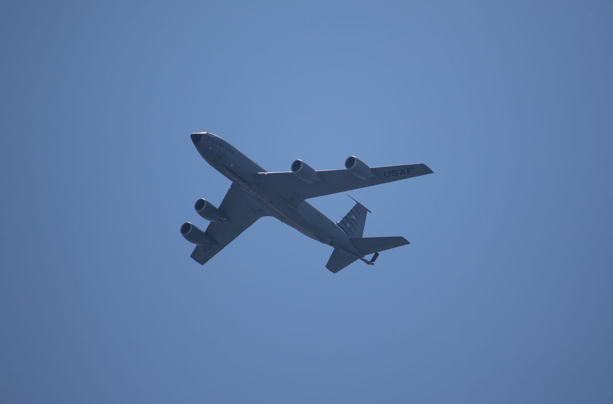 Zdjęcie ilustracyjne. Samolot KC-135 Stratotanker nad New Jersey. 13 maja taka sama maszyna pojawiła się nad Finlandią 