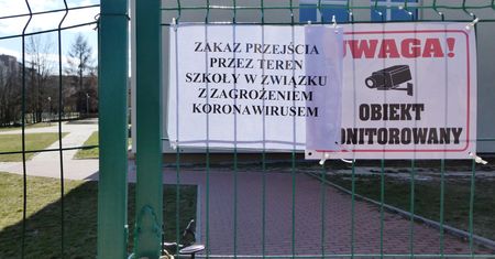 Koronawirus w Polsce. Kiedy dzieci wrócą do szkoły? Żłobki, przedszkola i podstawówki w planach rządu