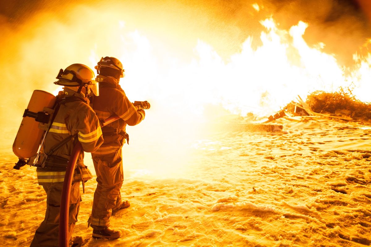 Strażacy od tygodni starają się opanować pożary w Kanadzie