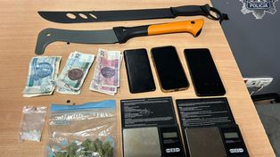 Łódź: Diler jeździł po mieście z kolegami. Jeden z nich był nieletni