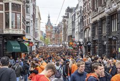 Masowa turystyka to plaga. Najpopularniejsze miasta próbują do siebie zniechęcić