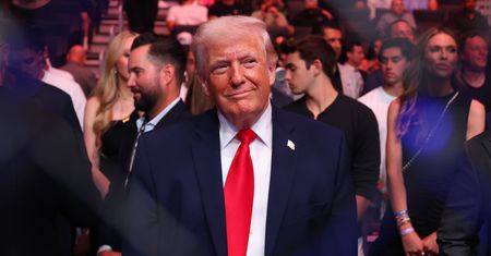 Masowe ułaskawienia? Media: Trump ma plan na koniec kadencji