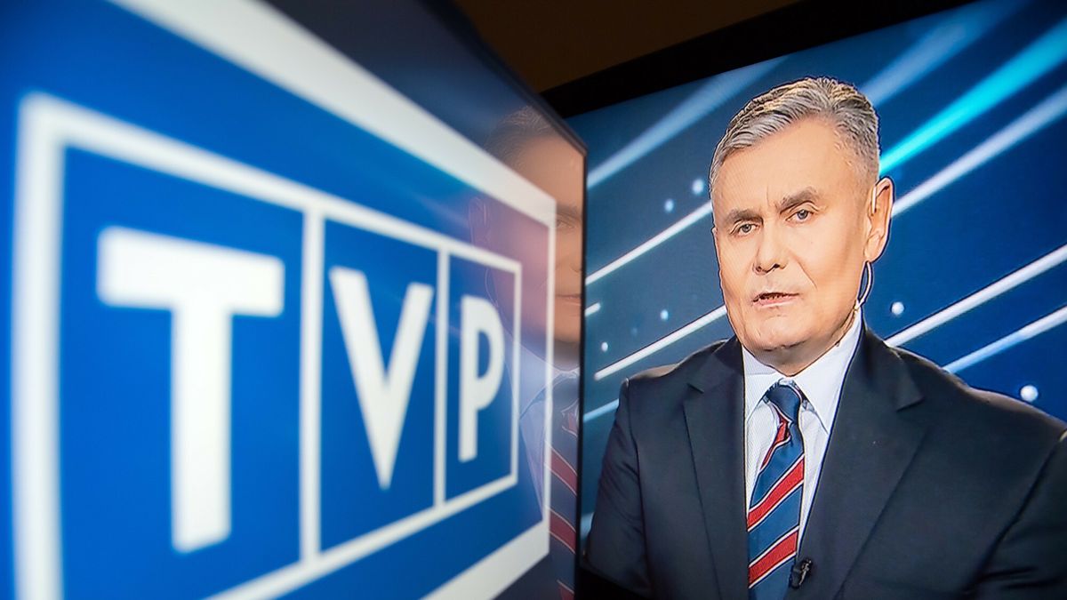 Prowadzący program "19:30" Marek Czyż 