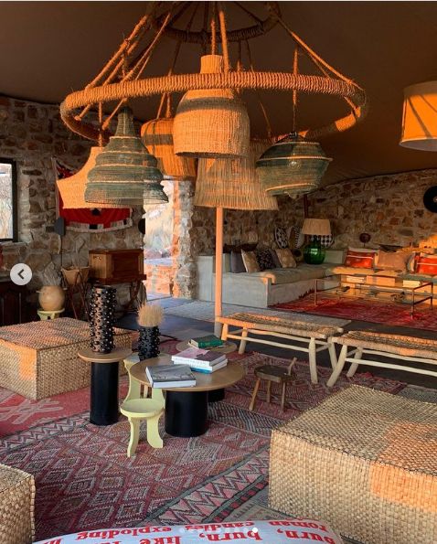 Kinga Rusin docenia "dobry design" podczas afrykańskiej wycieczki